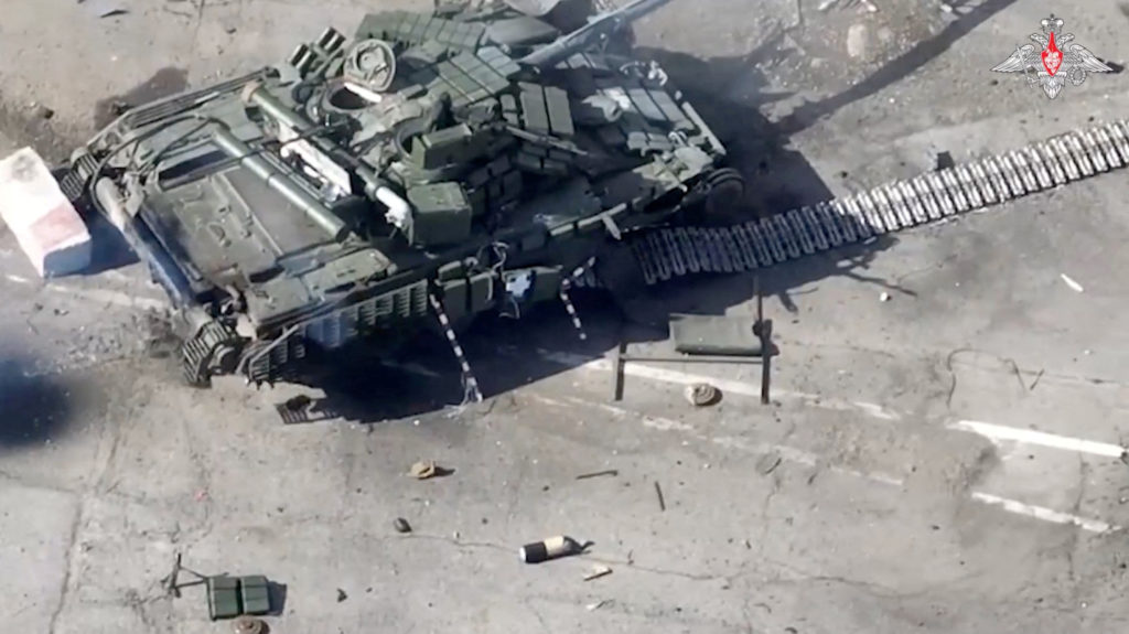 درگیری نیروهای روسیه و شبه نظامیان روسی طرفدار اوکراین بعد از تصرف یک روستا + ویدیو