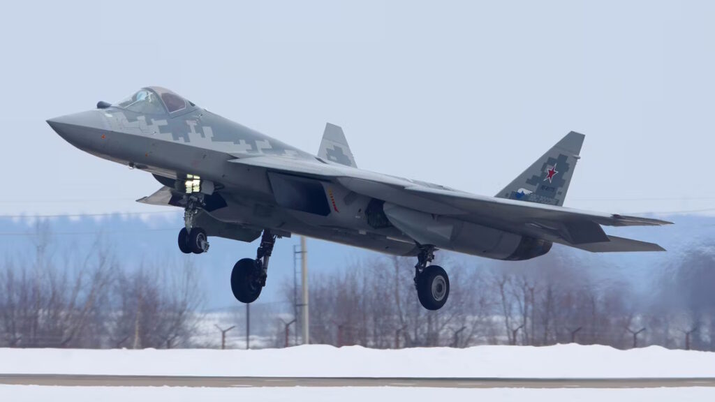  نیروی هوایی روسیه که رسماً با نام نیروهای هوافضای روسیه شناخته می شوند، ناوگان متنوعی از هواپیماهای جنگنده را مدیریت می کند 