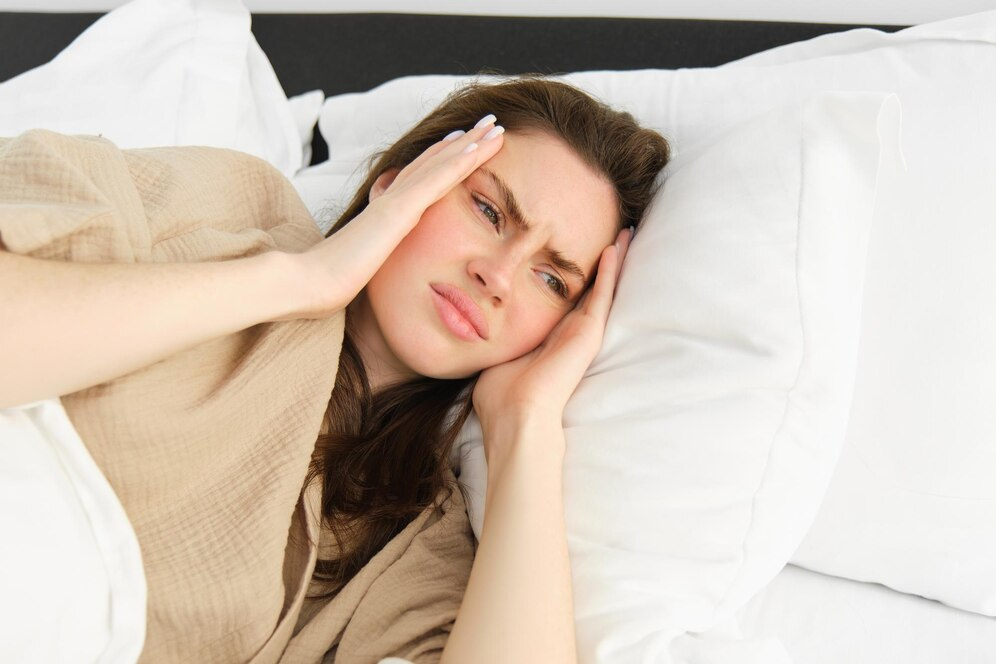چرا زنان نسبت به مردان خواب بی کیفیت تری دارند؟