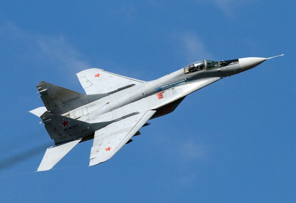 خرید 81 جت جنگنده ساخت شوروی از قزاقستان توسط ایالات متحده