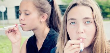 در کدام کشورها نوجوانان بیشتر به سمت مصرف دخانیات می‌روند؟