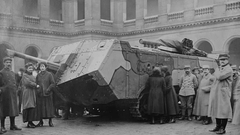 اولین تانک جهان چه شکلی بود؟ 5 مورد از اولین تانک هایی که وارد میدان نبرد شدند 7