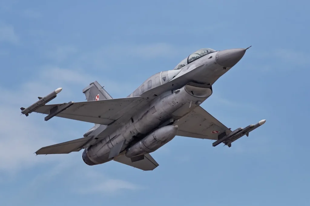 رکوردهای پیروزی و شکست F-16 در میدان نبرد