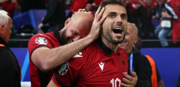 سریع ترین گل تاریخ یورو توسط مهاجم آلبانی به ایتالیا و واکنش جالب طرفداران + ویدیو