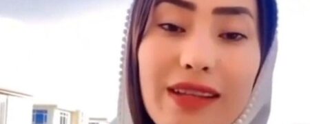 ادبیات تحقیرآمیز یک دختر افغان: «نیازی به شناسنامه کشور تحریم شده ایران نداریم!»