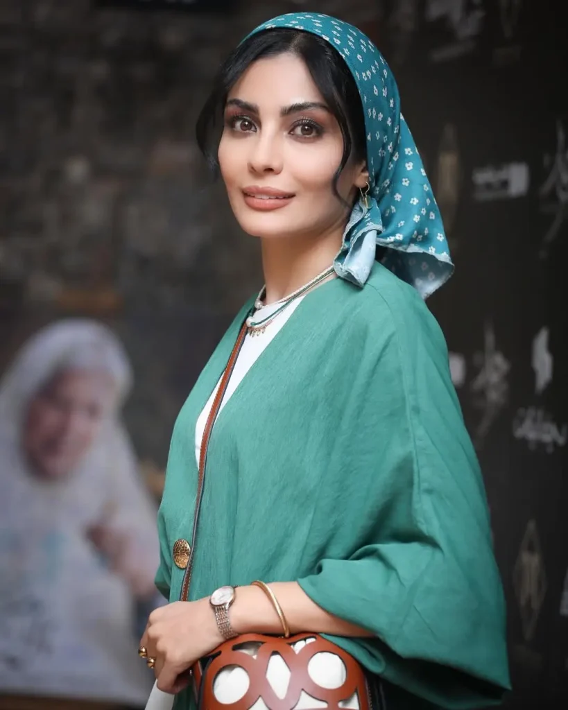 صحرا اسدالهی