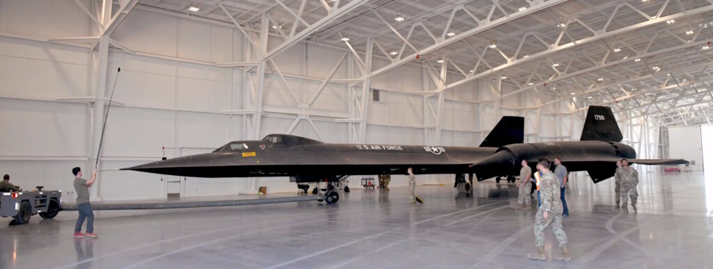 مهندسی نبوغ آمیز SR-71 Blackbird