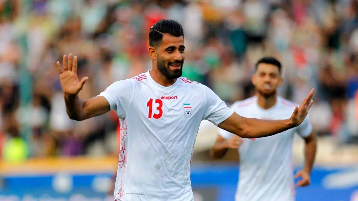 گاف کنعانی زادگان هنگام کری خواندن برای هواداران الاهلی!