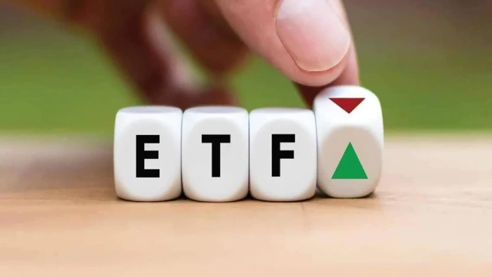 ETF چیست و چه مزایا و معایبی دارد؟