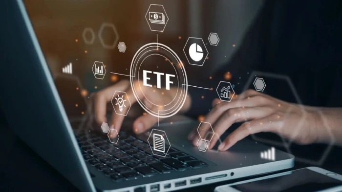 ETF چیست و چه مزایا و معایبی دارد؟