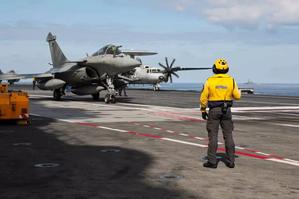 جنگنده ناونشین Rafale Marine