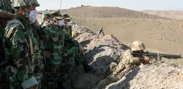 پیش بینی تقی آزاد ارمکی درباره تحولات آینده و احتمال بروز جنگ با افغان‌ها + ویدیو
