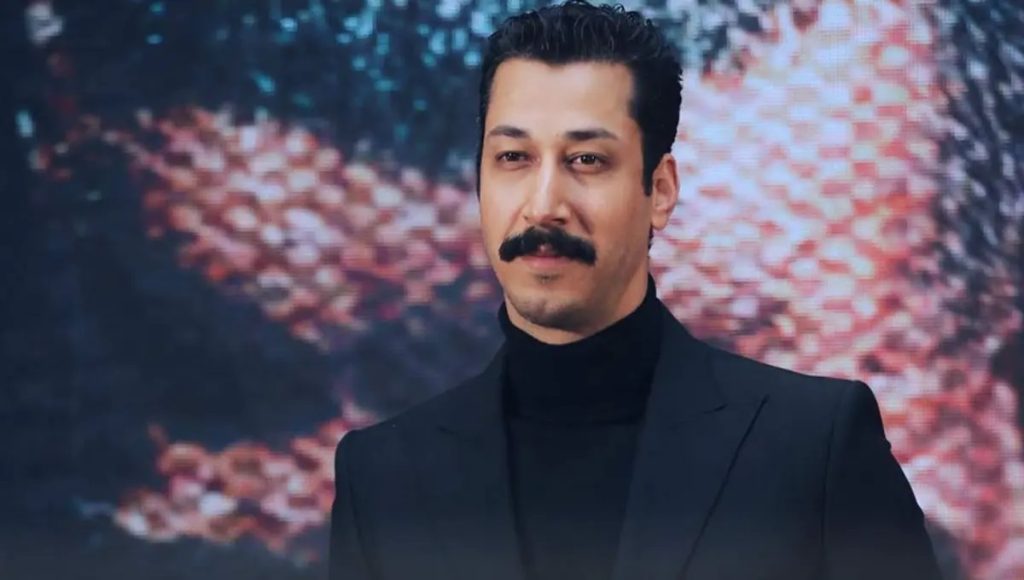 ویدیویی زیرخاکی از بهرام افشاری در سریال «خانه اجارهای» مربوط به سال ۱۳۹۰