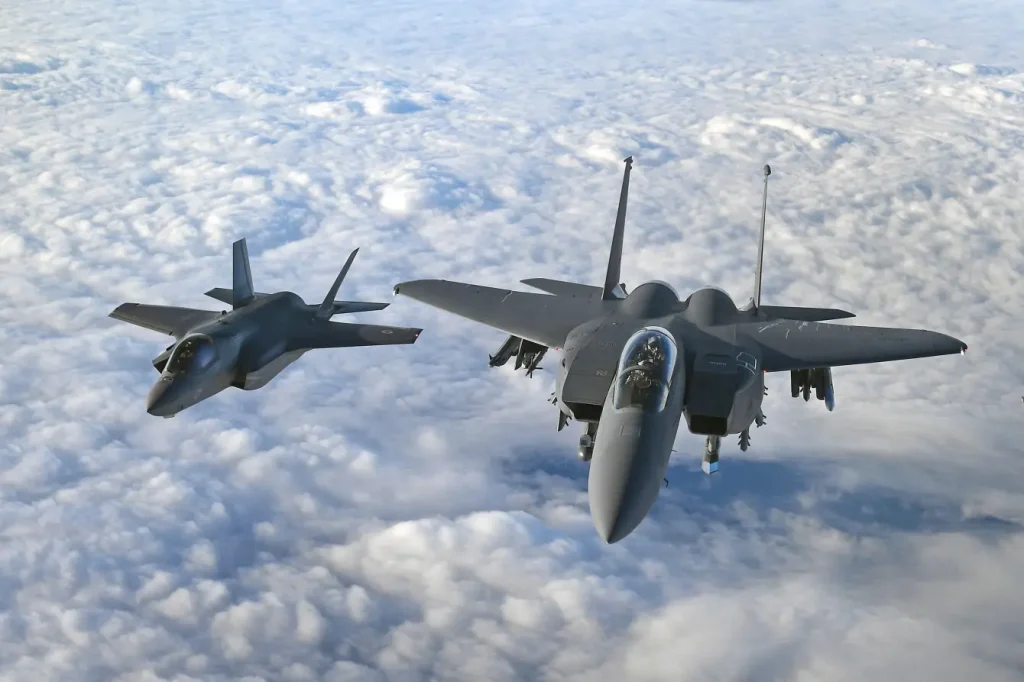 جنگندههای رادارگریز F-35