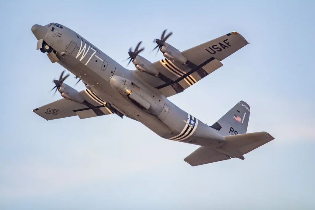 هواپیمای ترابری نظامی C-130J