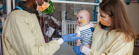 بازنویسی DNA نوزاد مبتلا به یک بیماری ژنتیکی نادر برای نخستین بار در جهان