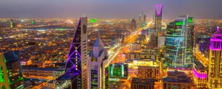تصمیم عربستان به رفع ممنوعیت مشروبات الکلی در مکان‌های توریستی از سال ۲۰۲۶