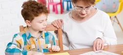 آیا بچه شما اوتیسم دارد؟ آزمایشی ساده که در عرض ۲ دقیقه پاسخ می‌دهد!