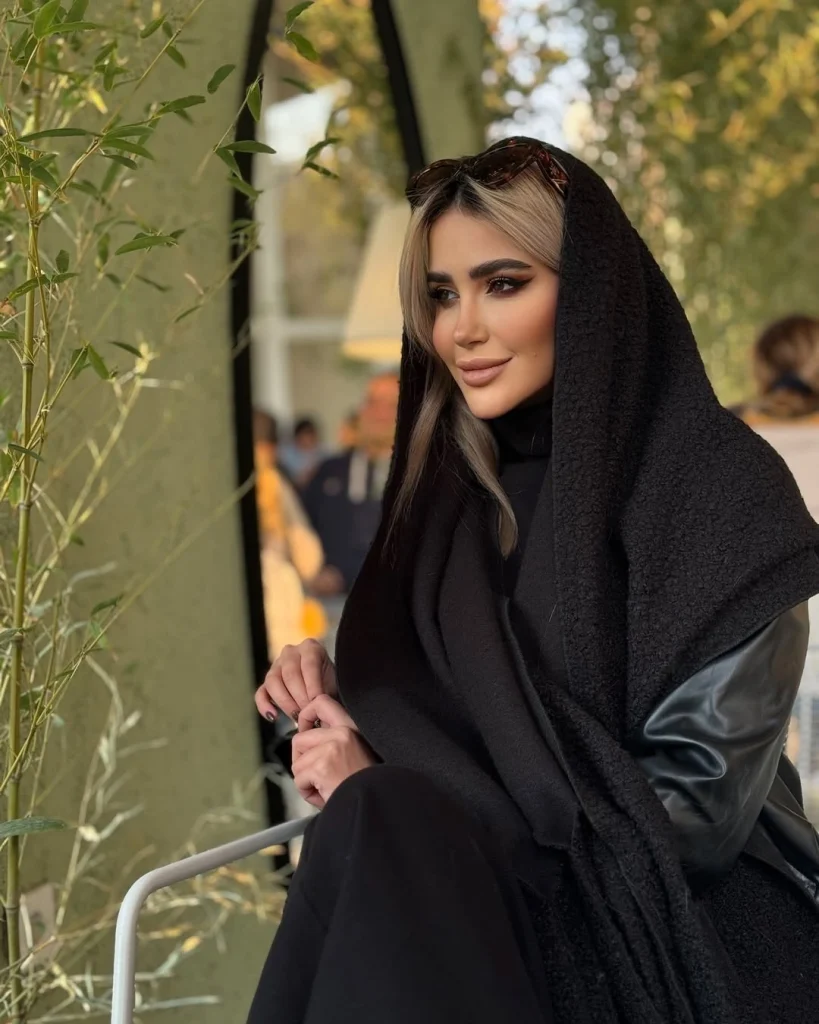 تینا بلاگر