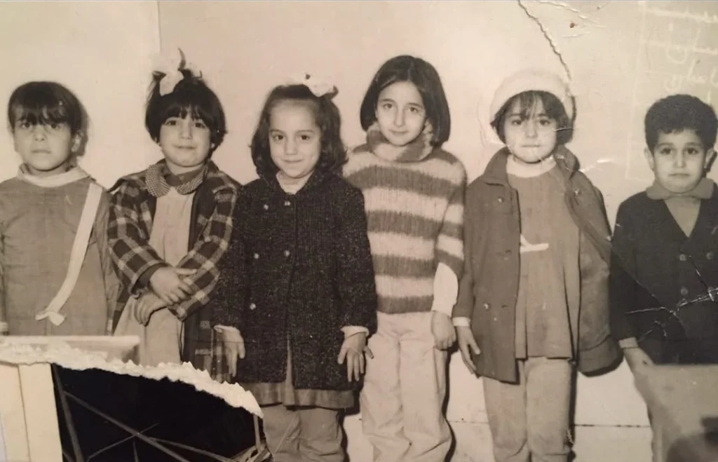 کودکی کتایون ریاحی