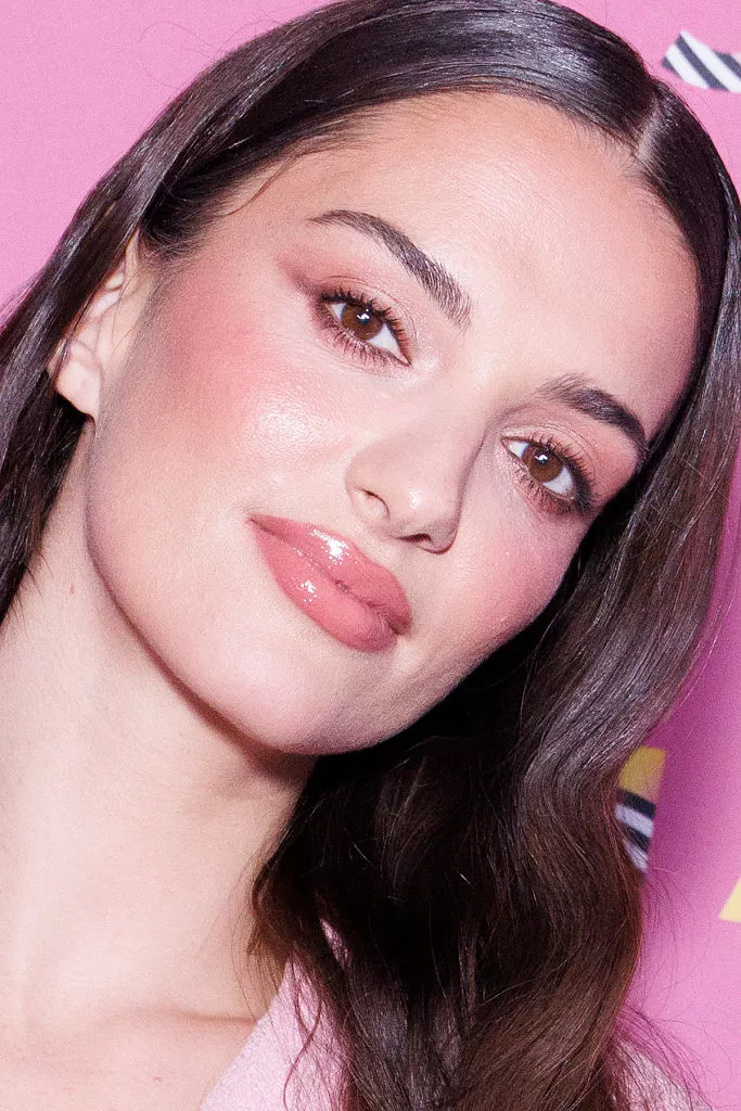 خط چشم گربه‌ای پخش‌شده 