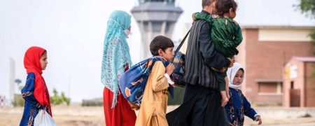 پایان اقامت اتباع با پرداخت پول؛ دولت دیگر پناهنده جدید نمی‌پذیرد