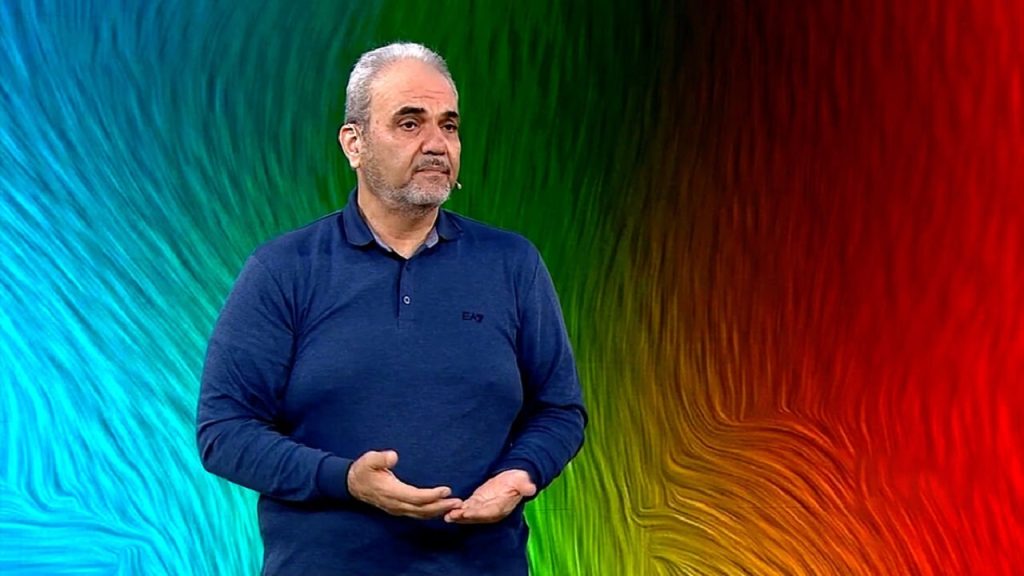 اظهارات جواد خیابانی درباره حمله اسرائیل به ایران: خدا را شکر که دشمنان ما را احمق آفریدی