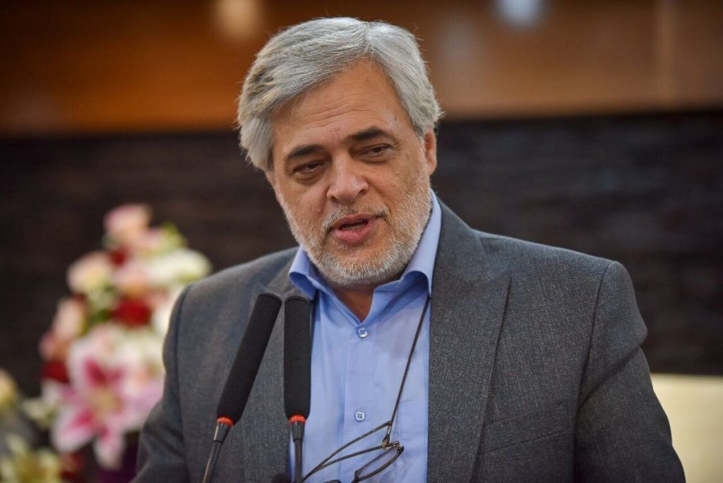 انتقاد محمد مهاجری از مخارج سنگین صداوسیما و تاثیرگذاری اندک آن در جامعه