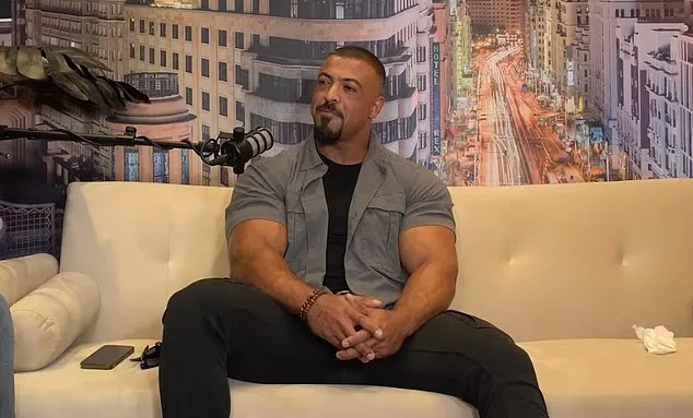 محافظ سابق رونالدو