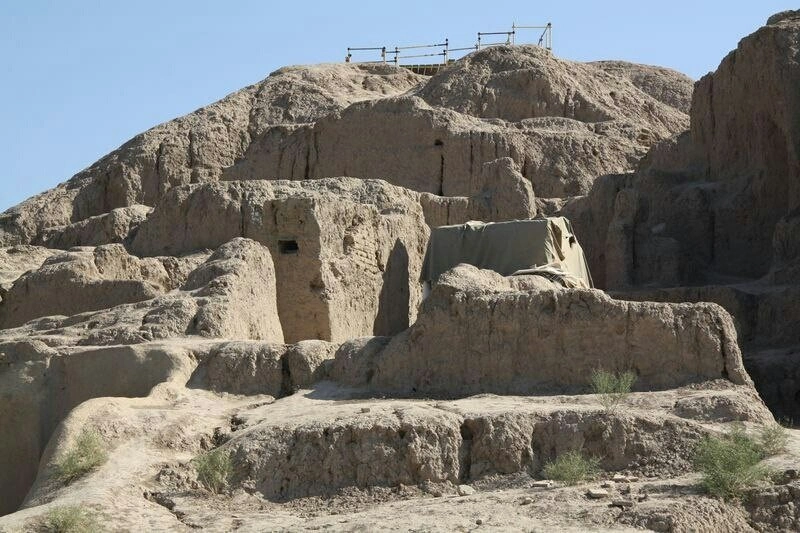 تپه کُنار صَندل