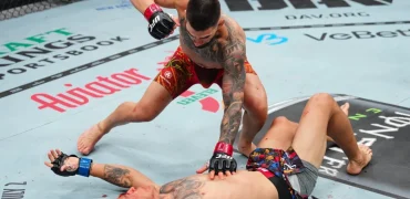 ایلیا توپوریا با ناک اوت چارلز الیویرا در راند اول قهرمان دو دسته UFC شد