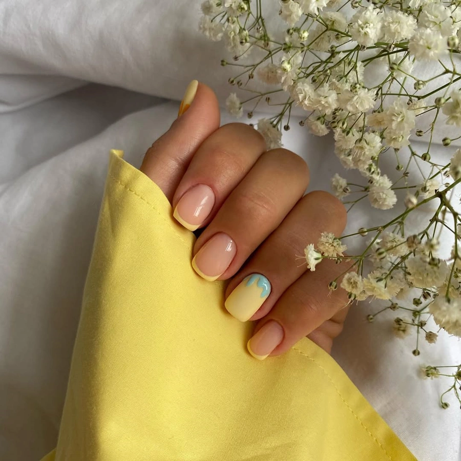 فرنچ زرد با پیچ و تاب رنگی