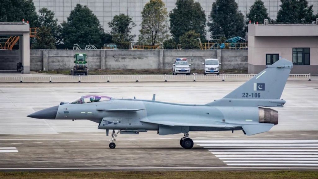 جت جنگنده Chengdu J-10C ساخت چین