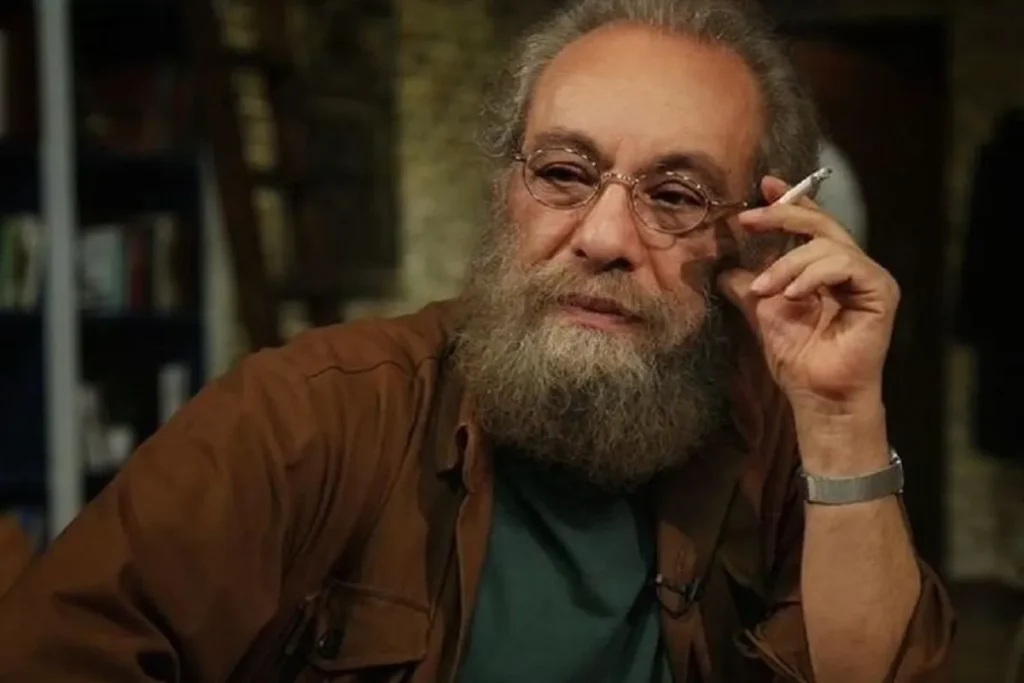 مسعود فراستی در انتقاد از سعید روستایی: «آدم لباس زیرشو در ملأعام پهن نمیکنه!» + ویدیو