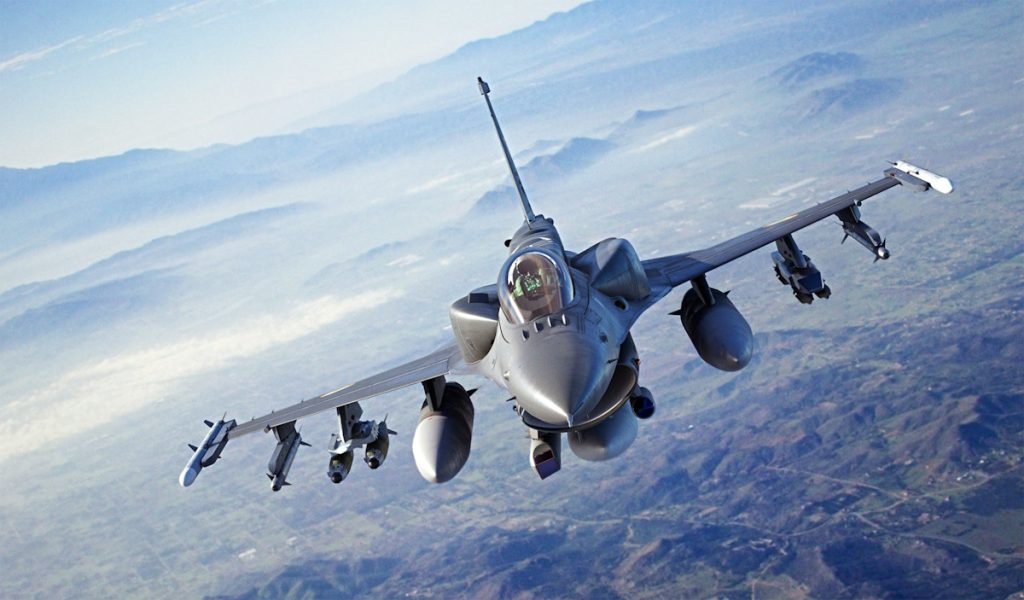 جنگنده F-16 Fighting Falcon