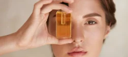 چطور از ویتامین C به‌درستی استفاده کنیم تا پوستی شفاف داشته باشیم؟