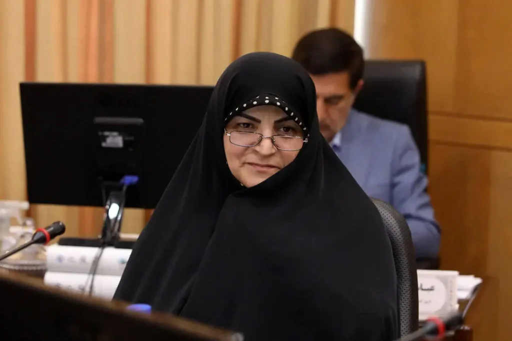 زهره لاجوردی
