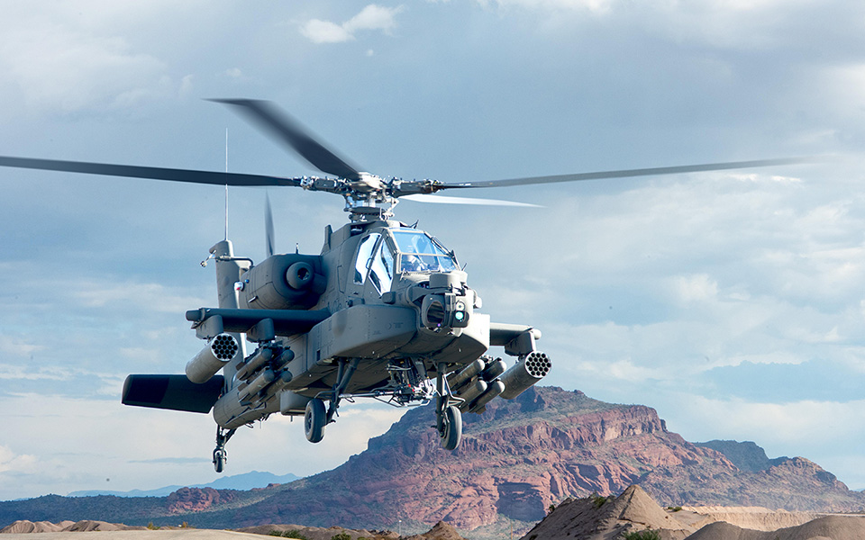 هلیکوپتر تهاجمی AH-64 Apache