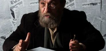واکنش مسعود فراستی به سریال جدید استارنت: «کنکل خیلی اسم لوس و بی‌مزه‌ای است»!