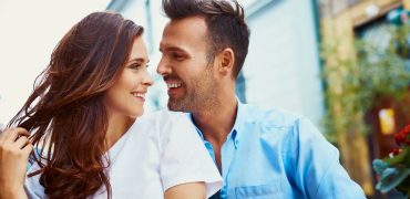 «عطر تخمک‌گذاری»! چرا زنان در دوران باروری برای مردان جذاب‌ترند؟