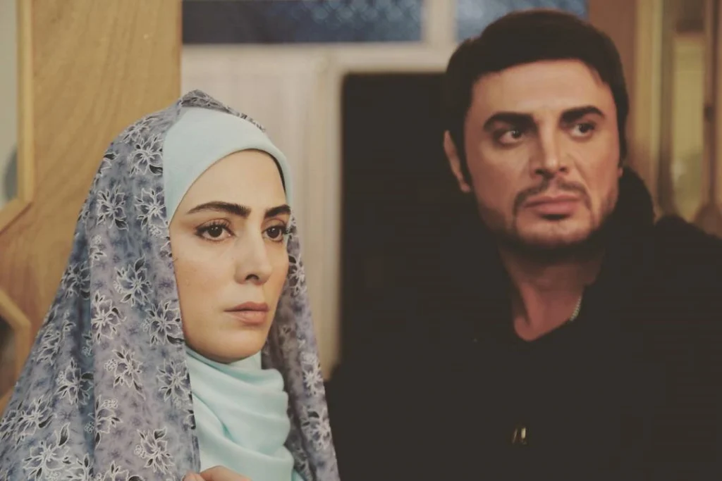 نیلوفر شهیدی در نگهبان زمین