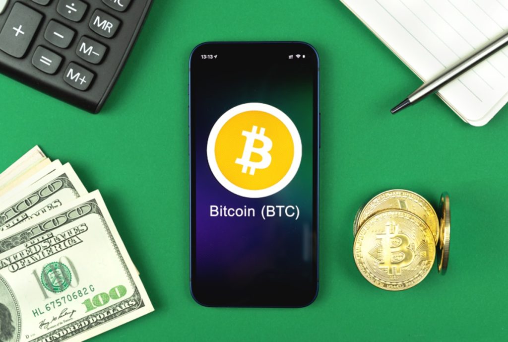 بیتکوین تا پایان سال به ۲۰۰ هزار دلار خواهد رسید؟ نظر تحلیلگر مطرح شرکت فاندستریت