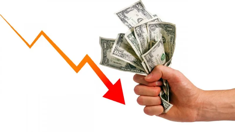 نزول قیمت شدید دلار