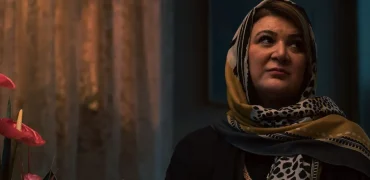 مراسم ختم مادر ریما رامین‌فر با حضور بازیگران سینما و تلویزیون + ویدیو