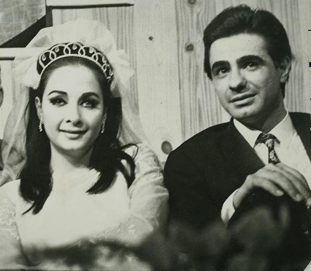 عارف خواننده