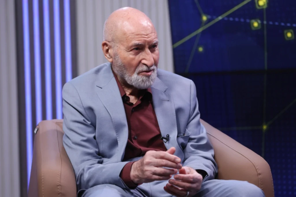ادعای جنجالی بهزاد نبوی درباره پیشنهاد اسرائیل به رضا پهلوی