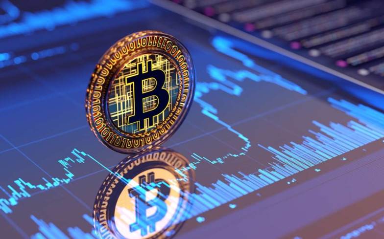 بررسی دلایل افزایش و کاهش قیمت بیت کوین در ۶ ماه گذشته