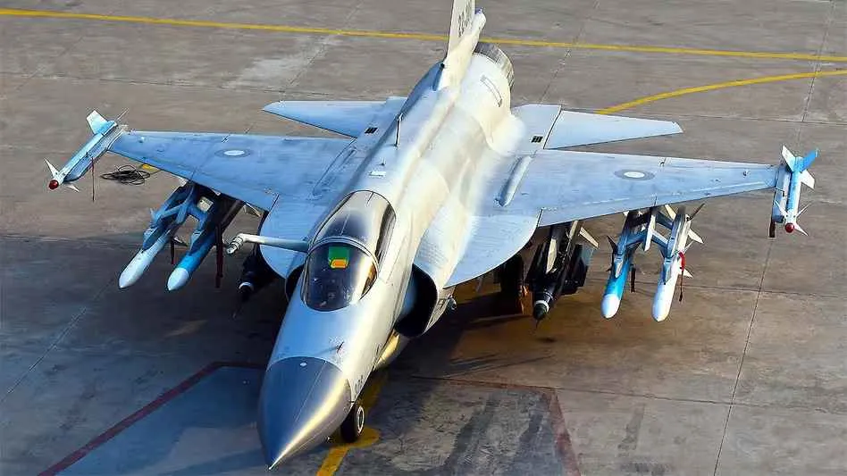 جنگنده JF-17