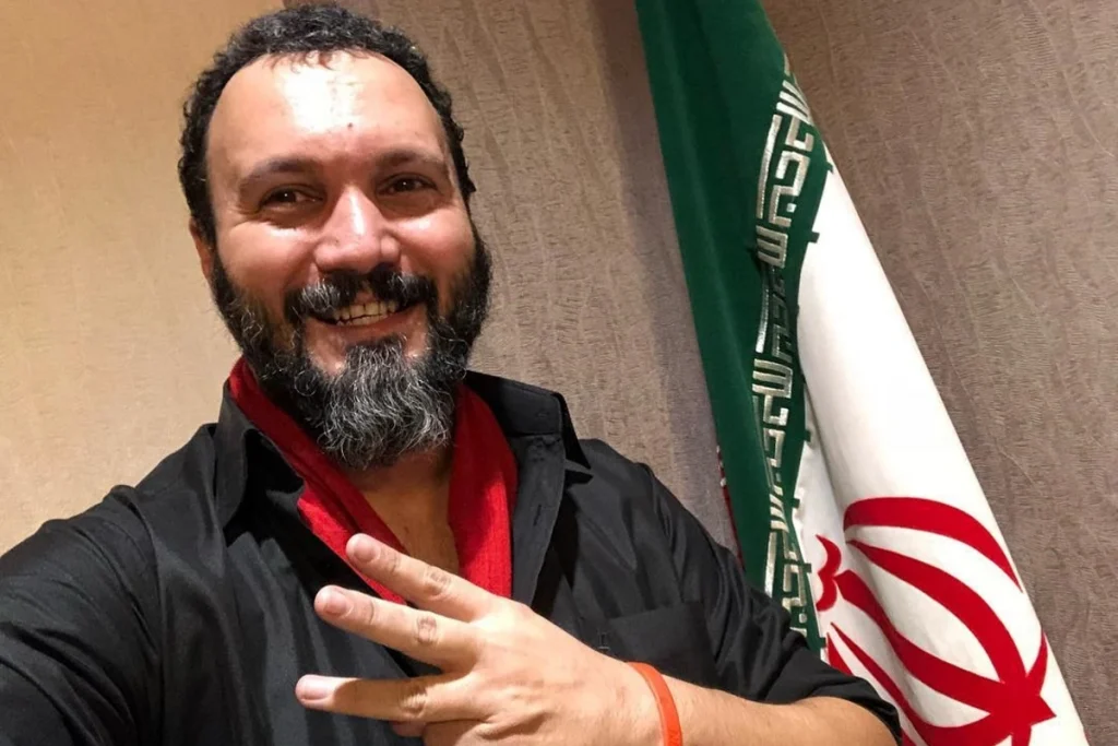 بیوگرافی کامبیز دیرباز؛ از شهرت با «اخراجی‌ها» تا بازی در نقش «آزاد» در سریال «شغال»