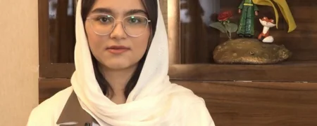 واکنش جالب آترینا فرحمند پس از اطلاع از کسب رتبه یک کنکور تجربی + ویدئو